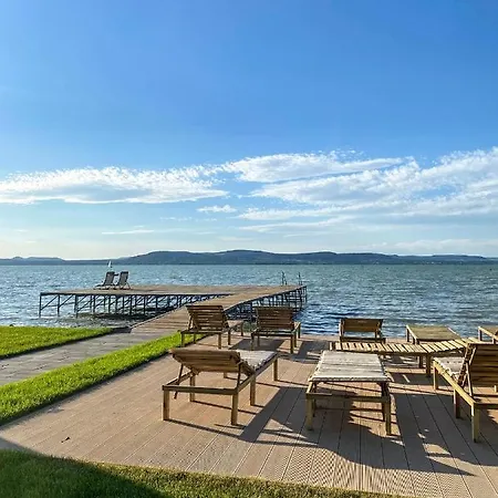 Platan Garden 301 Apartment Balatonboglar
